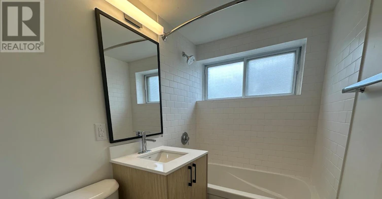 1-4 Wingreen Court, Toronto, ON, M3B 1B9 - 8