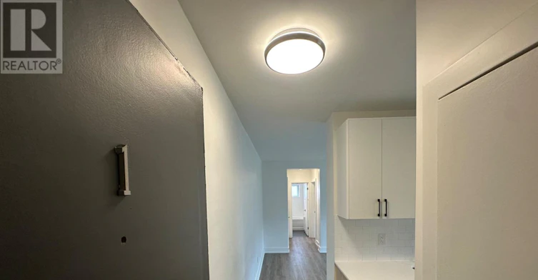 1-4 Wingreen Court, Toronto, ON, M3B 1B9 - 2