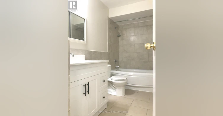 15 Bow River Crescent, Mississauga, ON, L5N 1J1 - 16