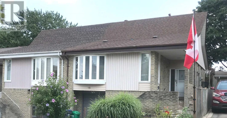15 Bow River Crescent, Mississauga, ON, L5N 1J1