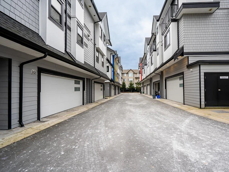 9-32160 Peardonville Road, Abbotsford, BC, V2T 0K4 - 2