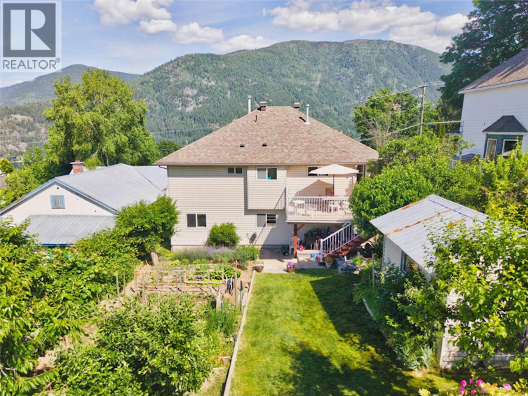 906 Observatory Street, Nelson, BC, V1L 4Z5 - 61