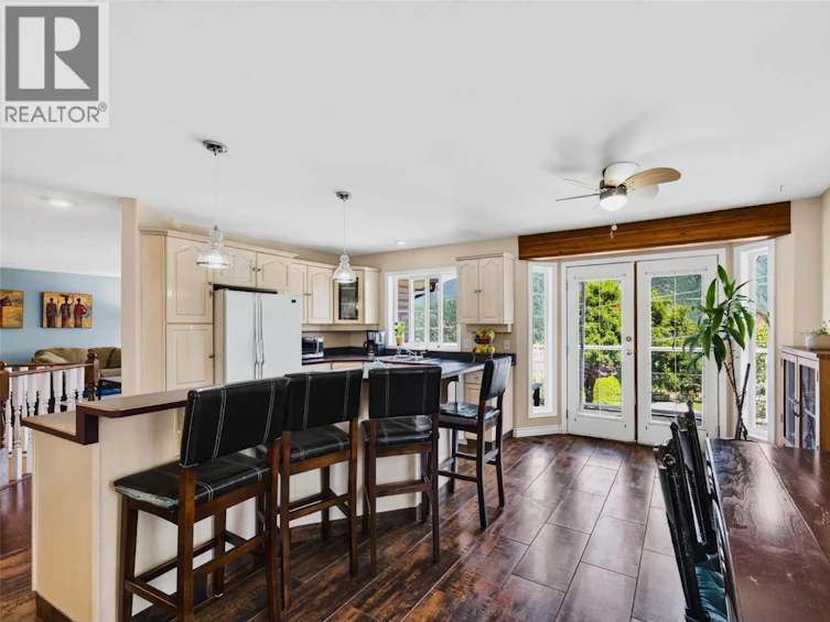 906 Observatory Street, Nelson, BC, V1L 4Z5 - 7