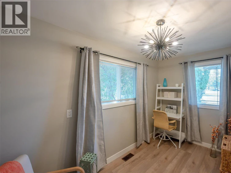 115 Elm Avenue, Penticton, BC, V2A 3W1 - 33
