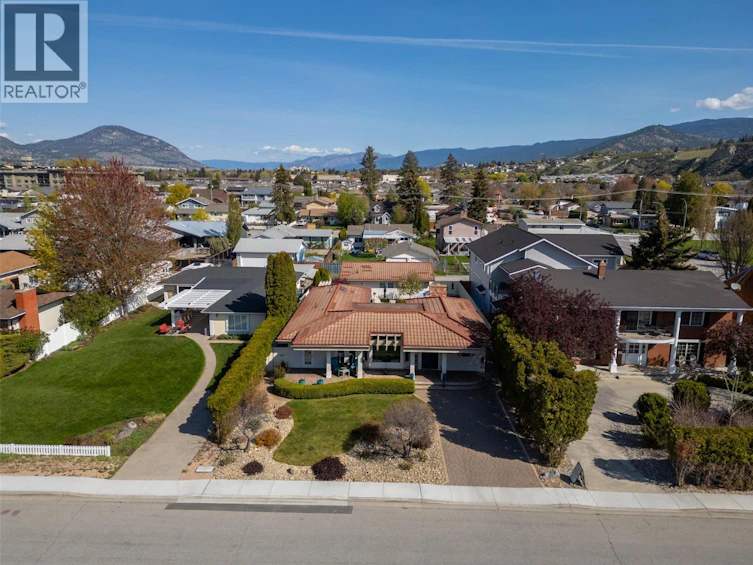 115 Elm Avenue, Penticton, BC, V2A 3W1