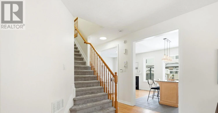 194 Flowing Creek Circle, Ottawa, ON, K2M 2R7 - 9