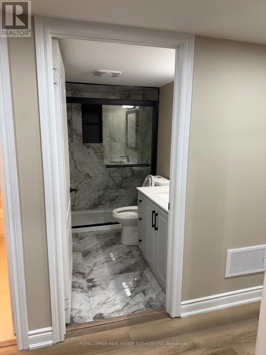 BSMT-5487 Challenger Drive, Mississauga, ON, L5M 0K4 - 3