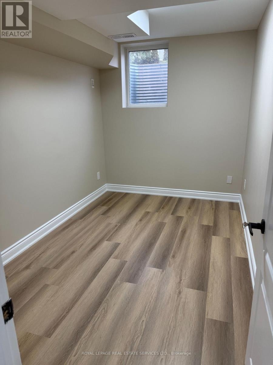 BSMT-5487 Challenger Drive, Mississauga, ON, L5M 0K4 - 7