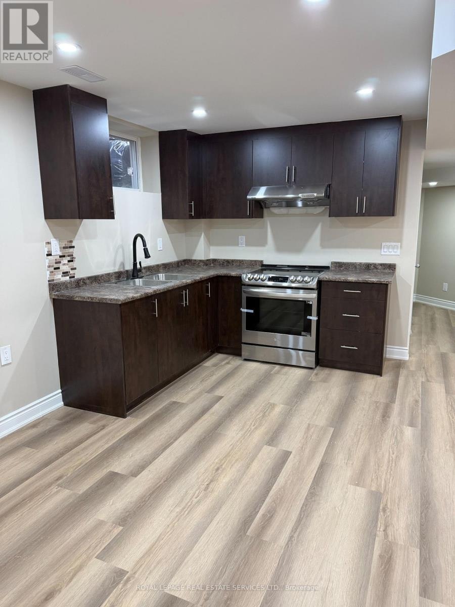 BSMT-5487 Challenger Drive, Mississauga, ON, L5M 0K4 - 8