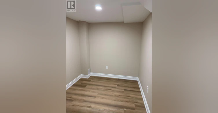 BSMT-5487 Challenger Drive, Mississauga, ON, L5M 0K4 - 14