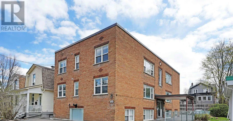 3-310 Byron Avenue, Ottawa, ON, K1Z 6Z1 - 3