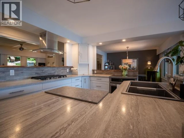 9081 Stager Road, Powell River, BC, V8A 0H6 - 10