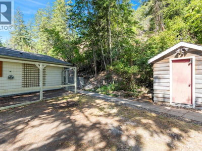 9664 Keithley Road - 4