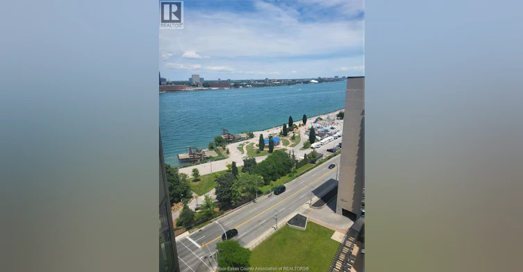 1707-75 Riverside Drive East, Windsor, ON, N9A 7C4 - 13