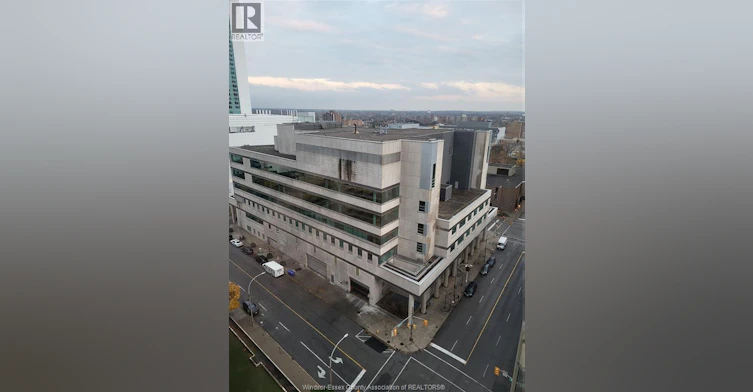 1707-75 Riverside Drive East, Windsor, ON, N9A 7C4 - 15