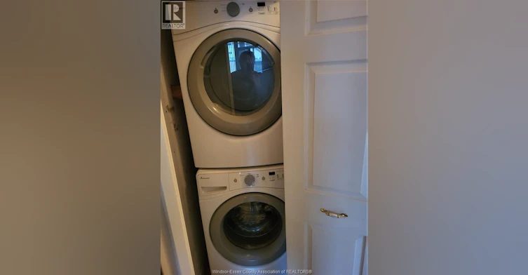 1707-75 Riverside Drive East, Windsor, ON, N9A 7C4 - 29