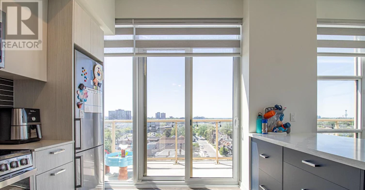 906-1787 St. Clair Avenue W, Toronto, ON, M6N 1J3 - 8