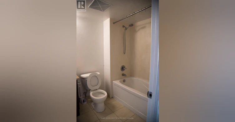 1203-215 Queen Street E, Brampton, ON, L6W 0A9 - 7