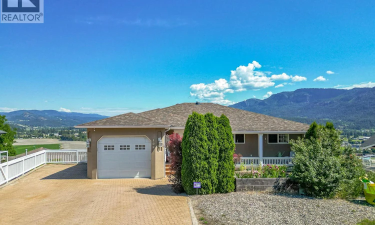 109 Revel Crescent