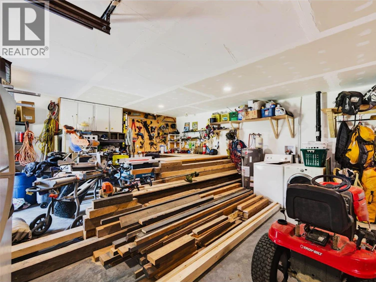 4602 Carlson East Road, Nelson, BC, V1L 6X3 - 57