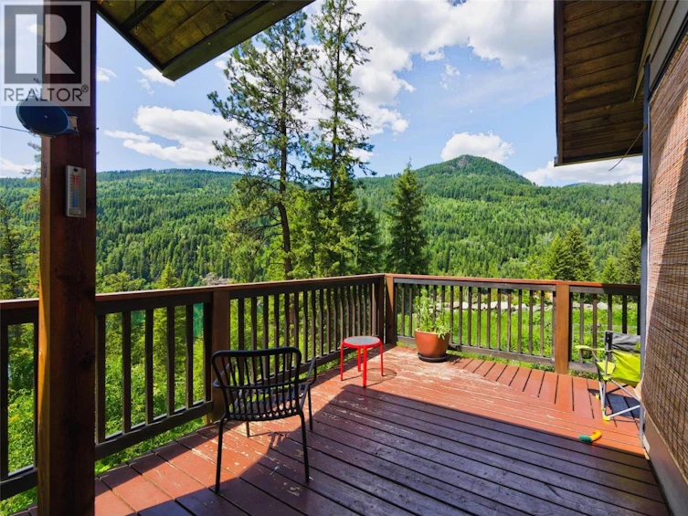 4602 Carlson East Road, Nelson, BC, V1L 6X3 - 25