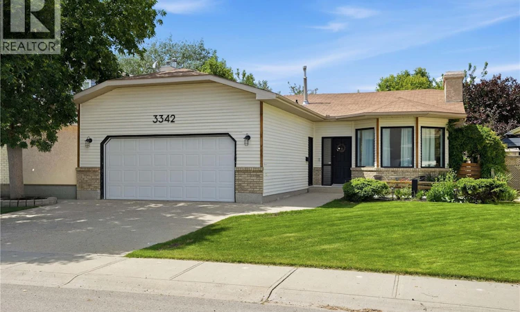3342 Linden Grove