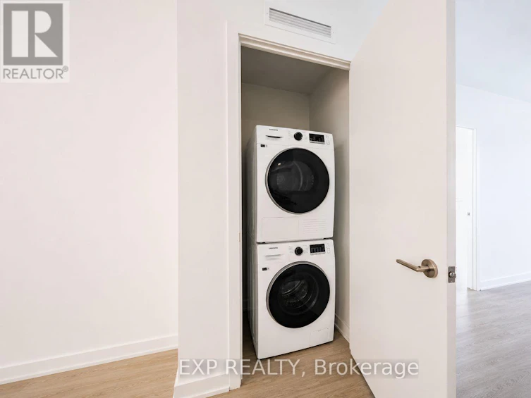 235-8188 Yonge Street, Vaughan, ON, L4J 0M2 - 18