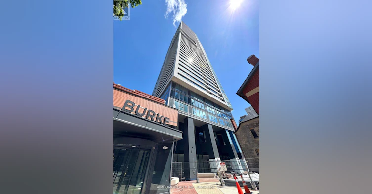 2210-609 Sherbourne Street, Toronto, ON, M4X 0A4 - 2