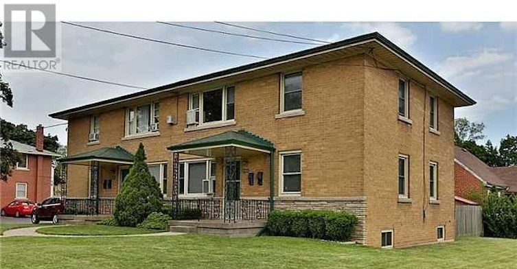 2-2006 Maplewood Drive, Burlington, ON, L7R 2C4
