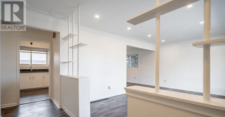 UPPER-4 Starlight Court, Hamilton, ON, L8K 4C8 - 3