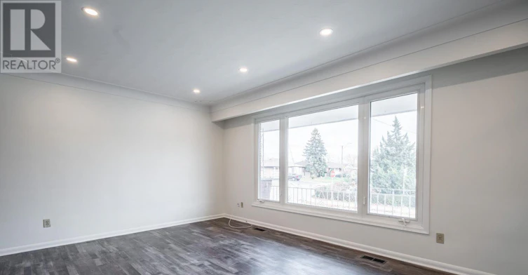 UPPER-4 Starlight Court, Hamilton, ON, L8K 4C8 - 5