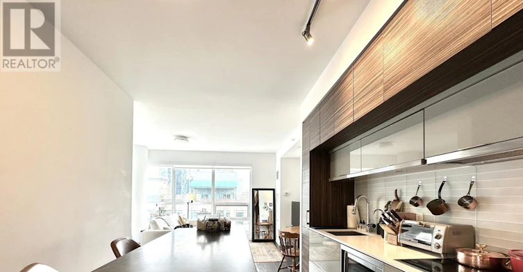 2502-88 Scott Street, Toronto, ON, M5E 0A9 - 4