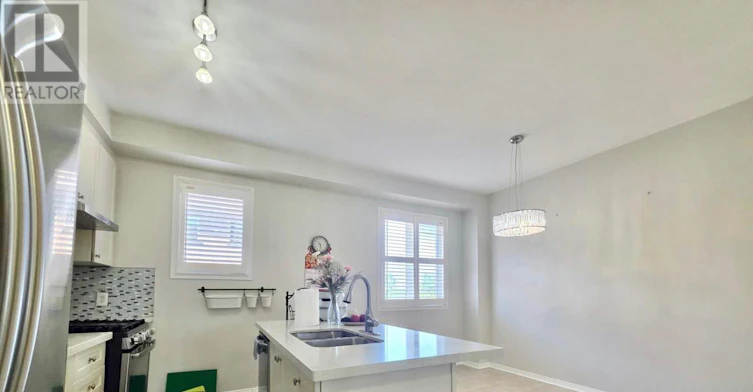 11-2171 Fiddlers Way, Oakville, ON, L6M 0R9 - 11