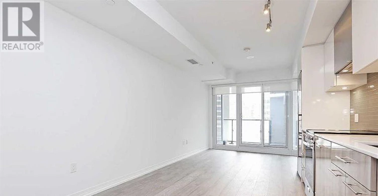 524-251 Jarvis Street, Toronto, ON, M5B 0C3 - 2
