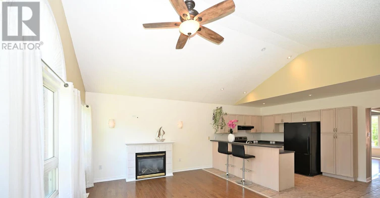 58 Bloxham Place, Barrie, ON, L4N 9K2 - 14