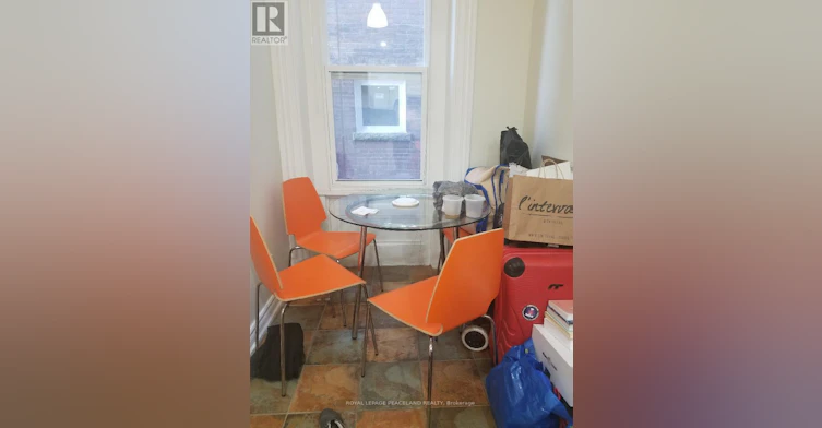 1A-34 Ross Street, Toronto, ON, M5T 1Z9 - 10
