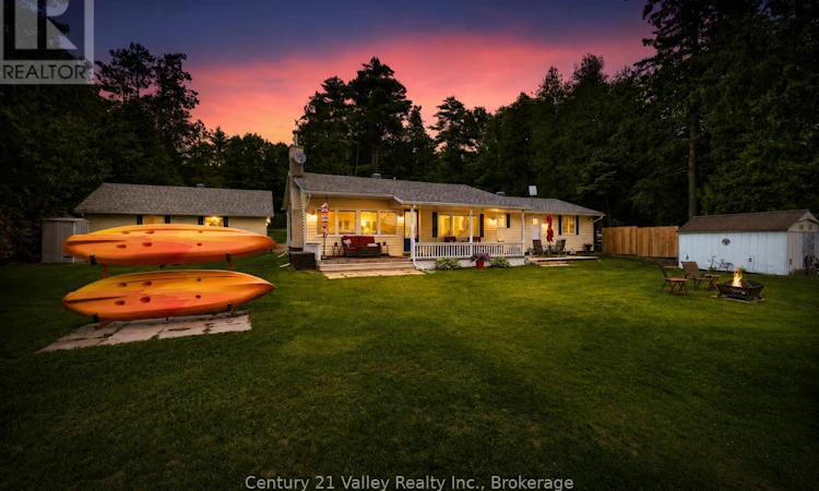 229 Holiday Lane