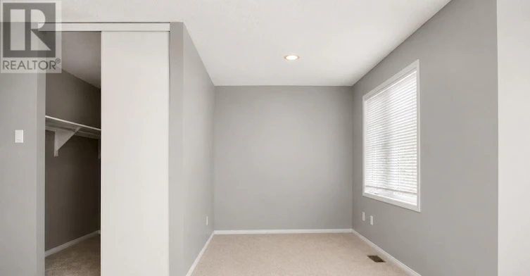 11 Marcay Street, Ottawa, ON, K2G 6X3 - 13