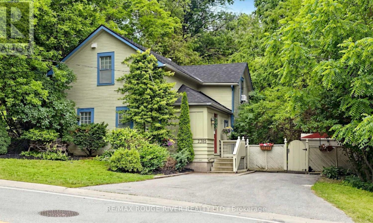 2385 Sixth Concession Road
