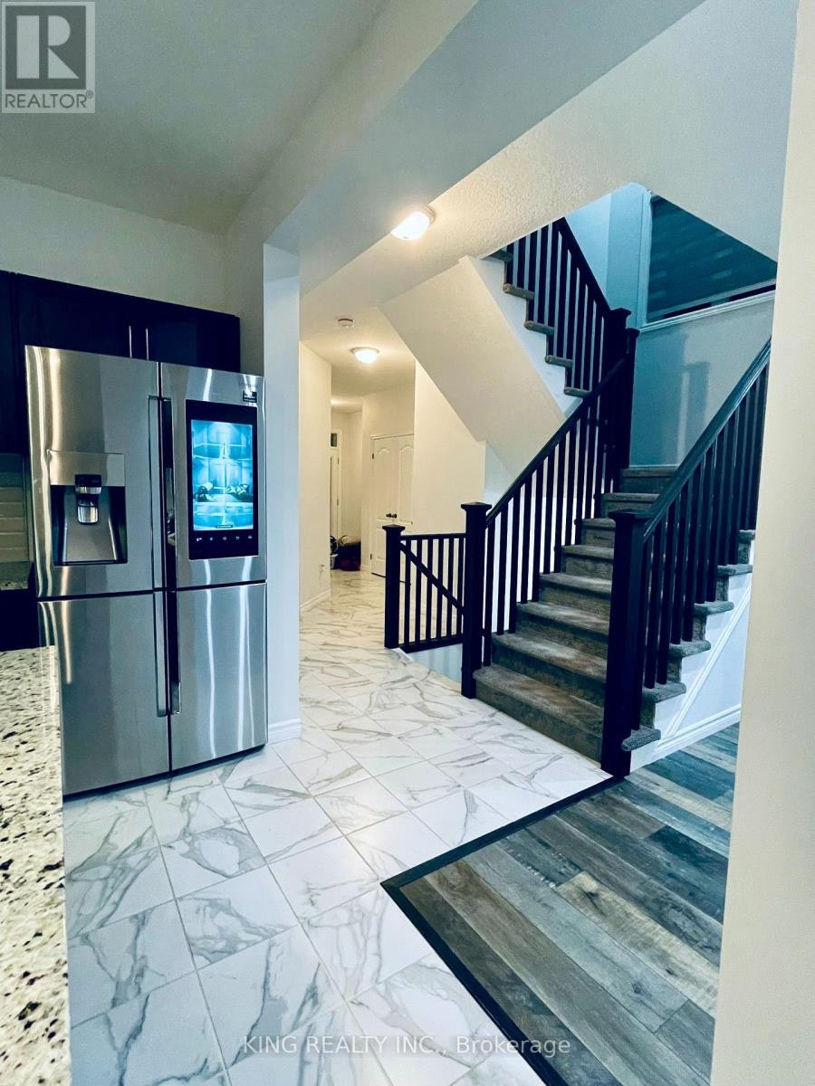 UPPER-2341 Marcel Circle, London, ON, N6M 0G5 - 6