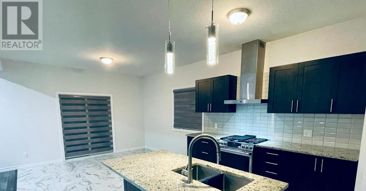 UPPER-2341 Marcel Circle, London, ON, N6M 0G5 - 10