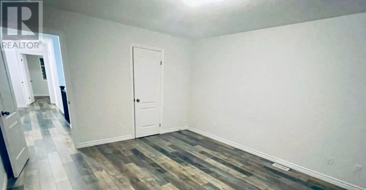 UPPER-2341 Marcel Circle, London, ON, N6M 0G5 - 14
