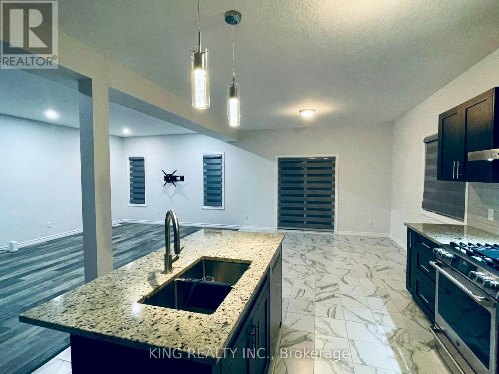 UPPER-2341 Marcel Circle, London, ON, N6M 0G5 - 9