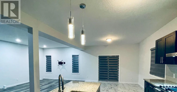 UPPER-2341 Marcel Circle, London, ON, N6M 0G5 - 9
