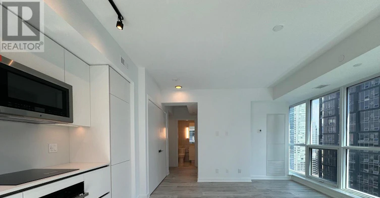 3603-327 King Street W, Toronto, ON, M5V 0W7 - 4