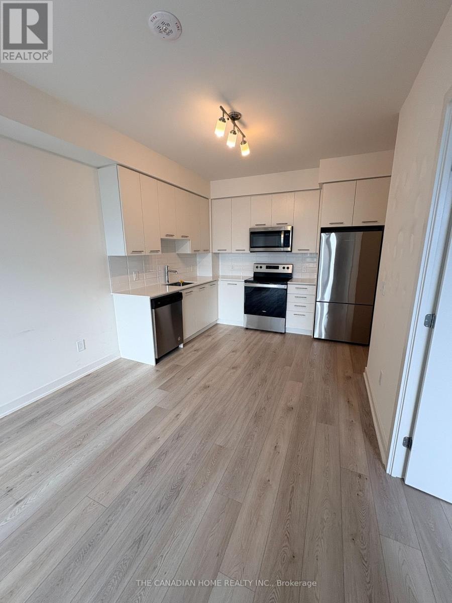 204-385 Winston Road W, Grimsby, ON, L3M 0J2 - 13