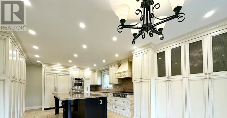 52 Prince Edward Boulevard, Markham, ON, L3T 7E9 - 9