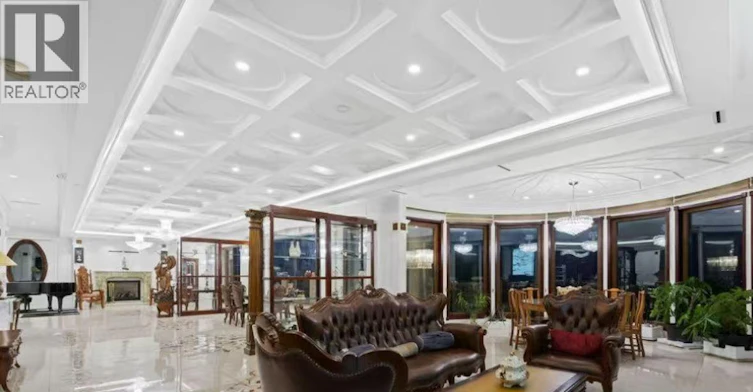 Main And Above 1xxx Chartwell Drive, Vancouver, BC, V7S 2R4 - 5
