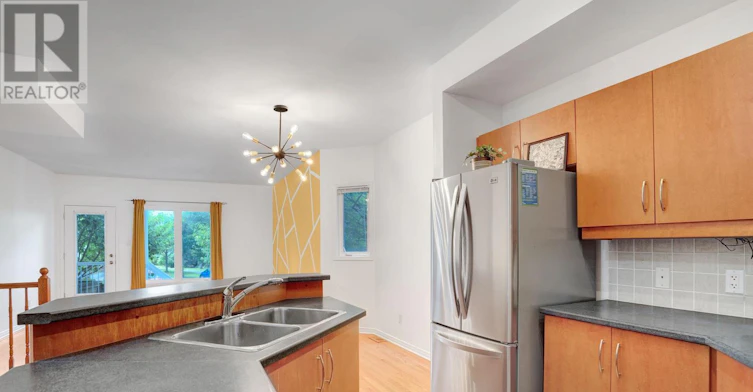 292 London Terrace, Ottawa, ON, K1K 4T2 - 8