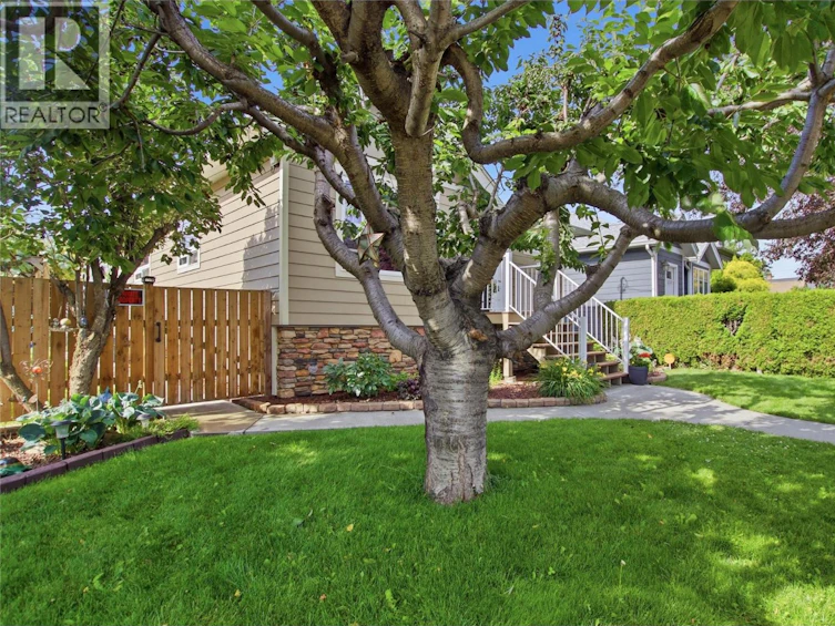 883 St Paul Street, Kamloops, BC, V2C 2K6 - 2